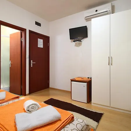 Penzion Bmb Bagaric Budva